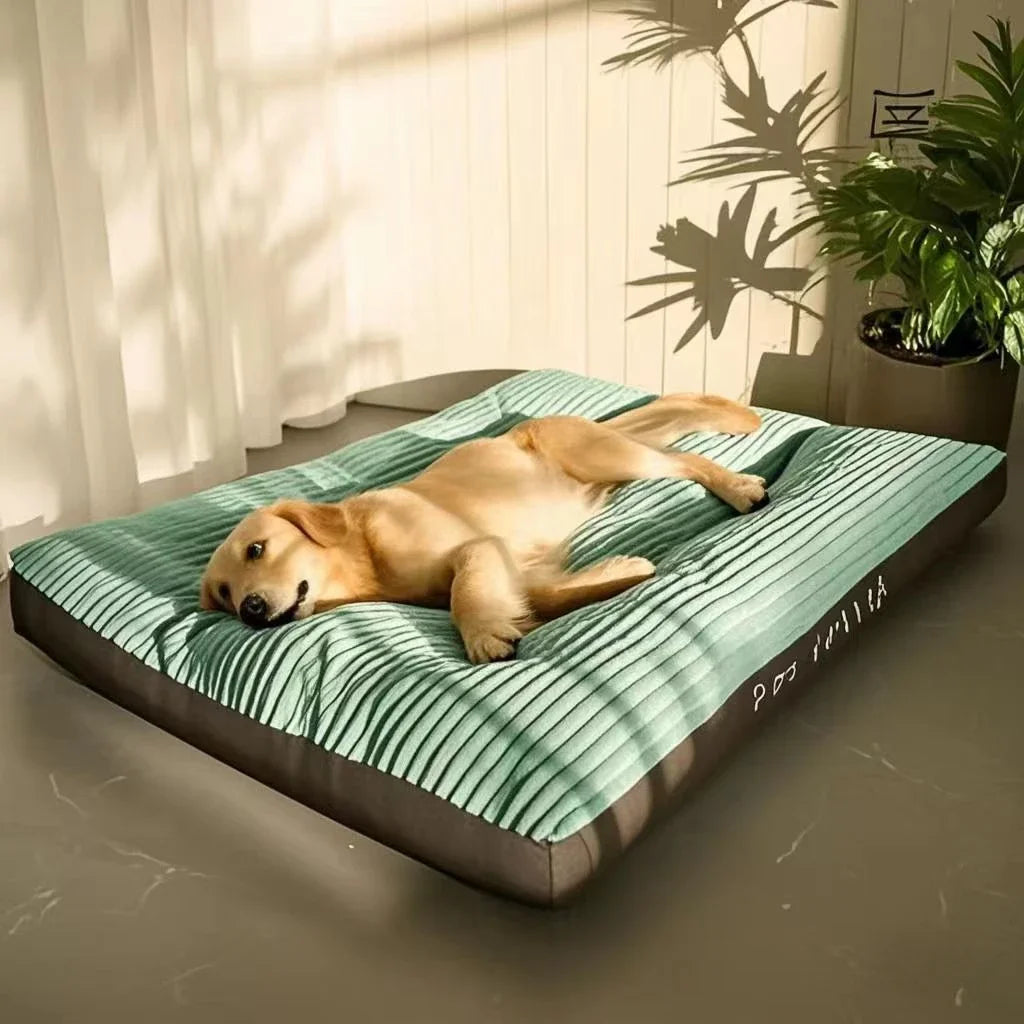 Pawinos™ Soft Fleece Pet Blanket – Washable Sleeping Mat for Dogs & Cats