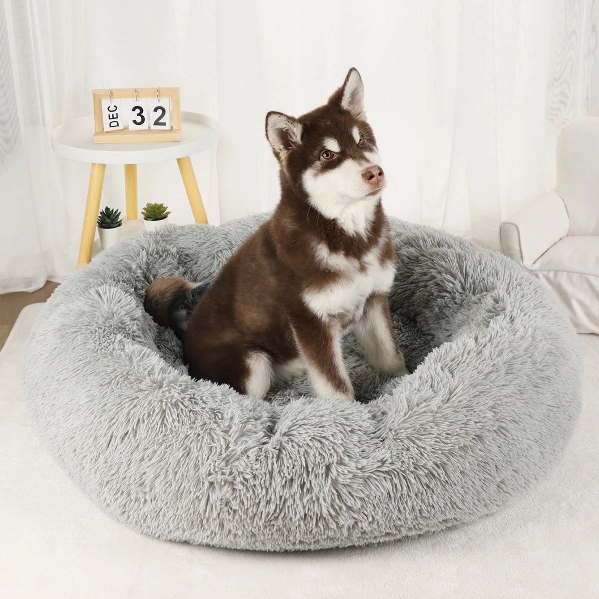 Pawinos™ Calming Donut Dog Bed – Plush Washable Bed for Small, Medium & Large Dogs